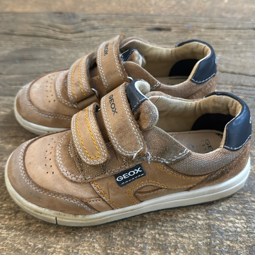 GEOX Respira Leather Shoes